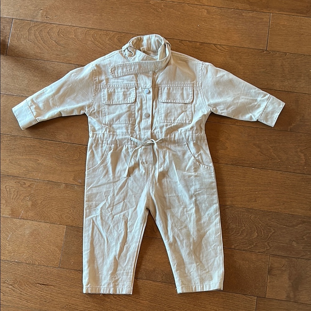 Toddler coveralls / flight suit sz 2